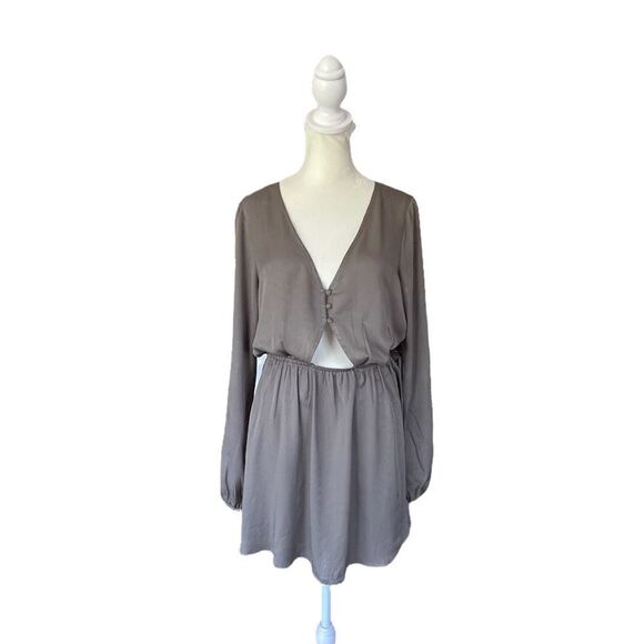 Tobi casual minidress olive green size large - Picture 1 of 9